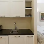 Classic 1Br Outside Ztl & 10 Min From Center